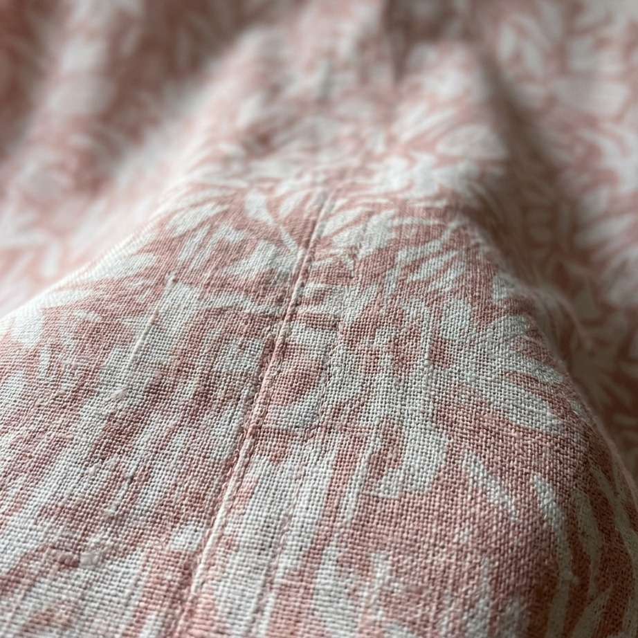 Twig 01 | Linen Abaya