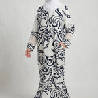 Petal 03 | Linen Abaya